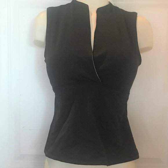 NWOT Athletic/sportswear top - Picture 2 of 8